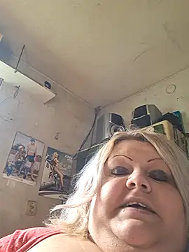 Snapshot of ducicsajsziii chatting on 22, 9, 2025 ducicsajsziii online show from 22, 9, 2025