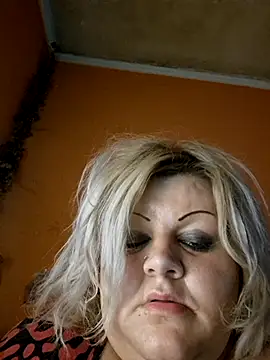 Snapshot of ducicsajsziii chatting on 10, 10, 2025 ducicsajsziii online show from 10, 10, 2025