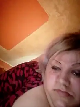 Snapshot of ducicsajsziii chatting on 11, 10, 2025 ducicsajsziii online show from 11, 10, 2025