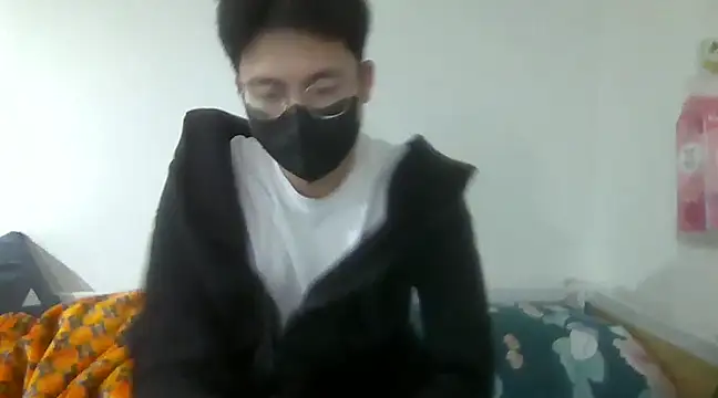 Gwencloudy online show from 8, 2, 2025