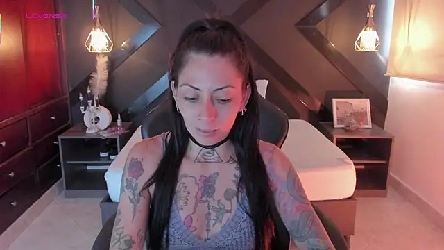 dark gotica online show from 9, 10, 2025