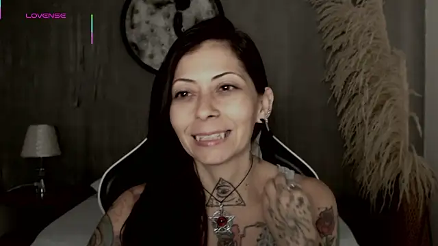 dark gotica online show from 11, 10, 2025