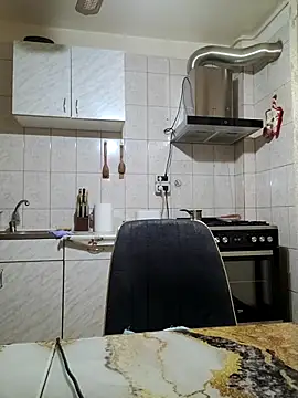 AriannaMilf online show from 8, 11, 2025