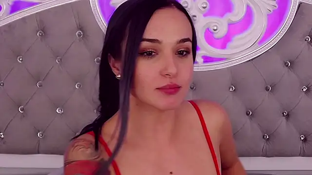 Snapshot of MeIisaLove chatting on 6, 3, 2025 MeIisaLove online show from 6, 3, 2025