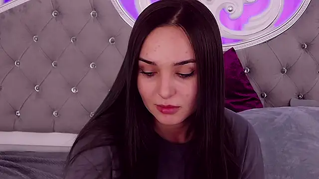 Snapshot of MeIisaLove chatting on 21, 3, 2025 MeIisaLove online show from 21, 3, 2025