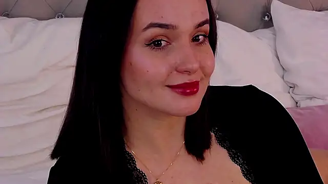 MeIisaLove online show from 6, 4, 2026