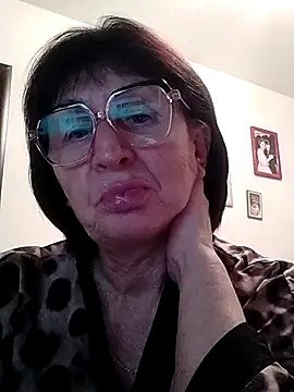 AlbinaXPretty online show from 15, 12, 2024