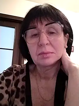 AlbinaXPretty online show from 1, 3, 2025