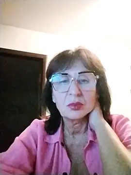 AlbinaXPretty online show from 8, 10, 2025