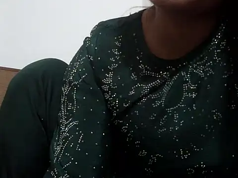 shekira99 online show from 13, 10, 2025