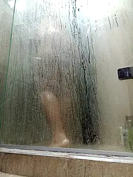 lucia vonne  online show from 14, 9, 2025