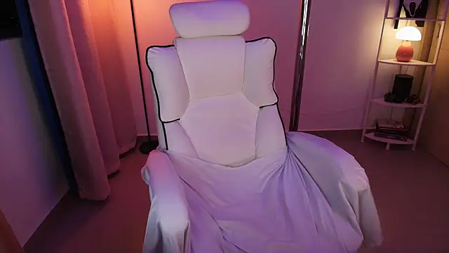 Dakotaa  online show from 14, 12, 2025