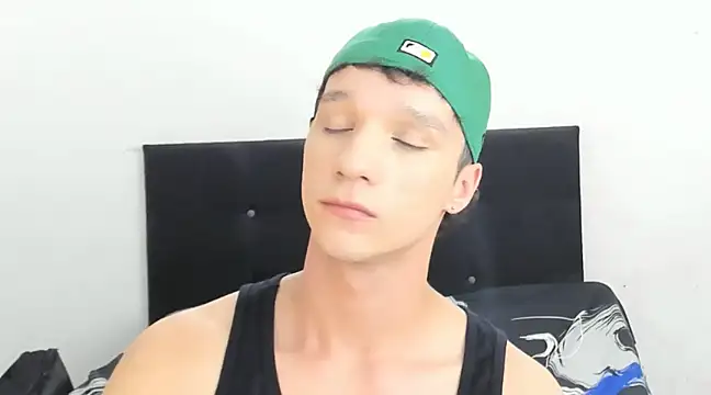 Snapshot of angelcortes chatting on 16, 1, 2025 angelcortes online show from 16, 1, 2025