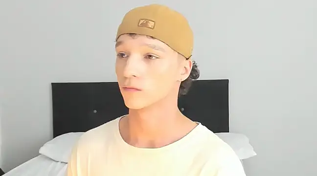 Snapshot of angelcortes chatting on 1, 3, 2025 angelcortes online show from 1, 3, 2025