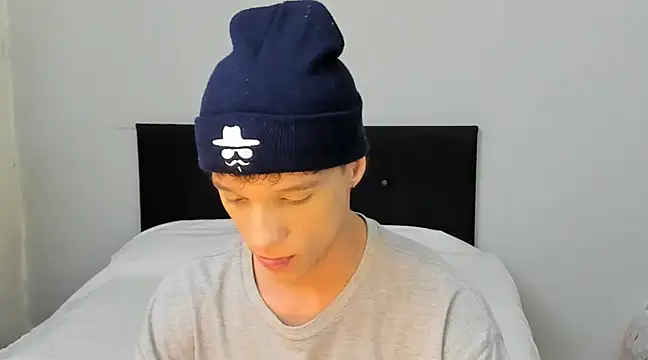 angelcortes online show from 22, 3, 2025