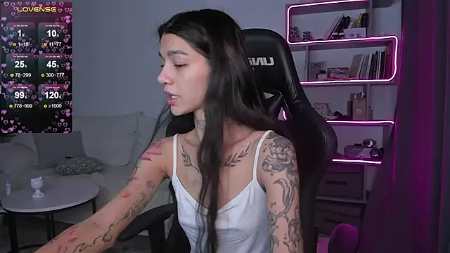 vinkitinkii online show from 23, 12, 2024