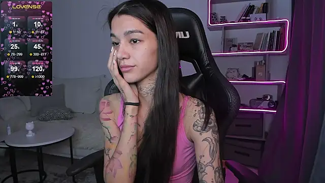 vinkitinkii online show from 24, 12, 2024