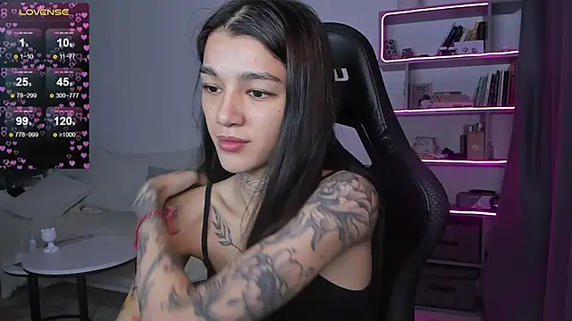 vinkitinkii online show from 30, 12, 2024