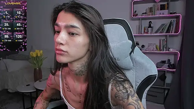 vinkitinkii online show from 10, 3, 2025