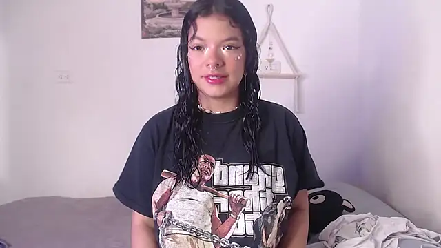 Snapshot of yungelitamor_ chatting on 5, 3, 2025 yungelitamor online show from 5, 3, 2025