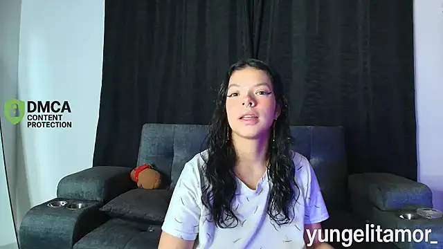 Snapshot of yungelitamor_ chatting on 6, 10, 2025 yungelitamor online show from 6, 10, 2025