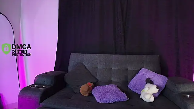 yungelitamor  online show from 21, 5, 2026