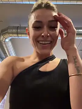 petrouchkaaa  online show from 16, 12, 2024