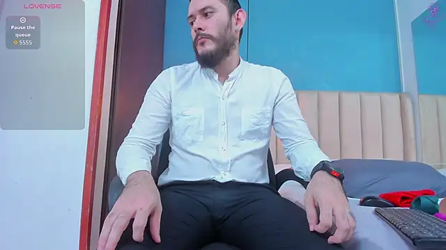 jeanpiere  online show from 18, 12, 2025