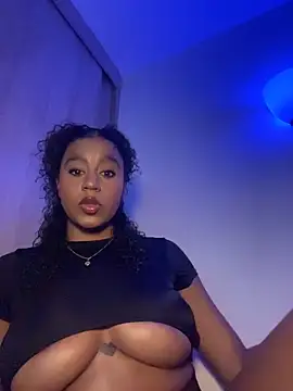 charlotteeruss online show from 4, 6, 2026