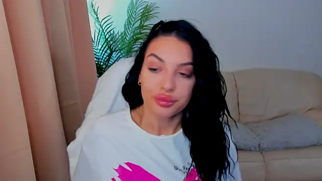 Snapshot of RaveWithMe9 chatting on 21, 3, 2025 RaveWithMe9 online show from 21, 3, 2025