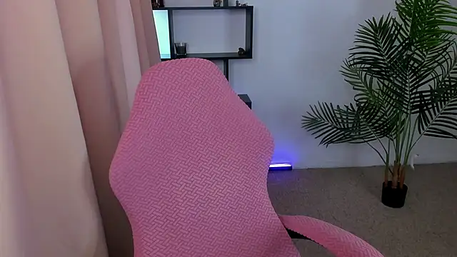 Snapshot of RaveWithMe9 chatting on 18, 9, 2025 RaveWithMe9 online show from 18, 9, 2025