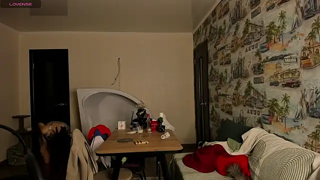 LeyylaStoone online show from 4, 3, 2026