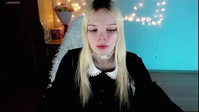 Emily Nyaffee online show from 24, 2, 2025