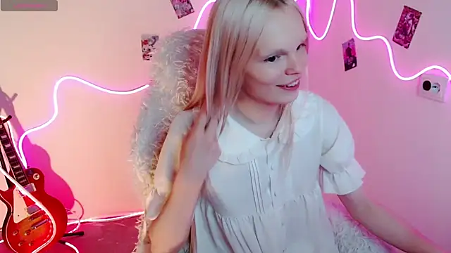 Emily Nyaffee online show from 10, 9, 2025