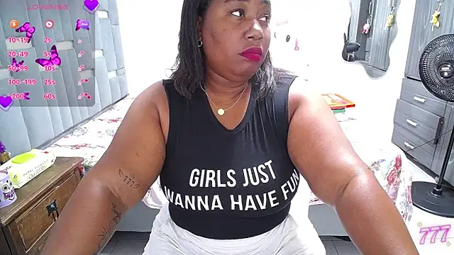 Snapshot of thickebonymilfF chatting on 26, 5, 2026 thickebonymilfF online show from 26, 5, 2026