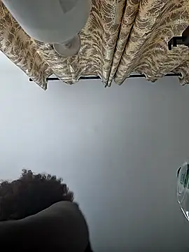 hornycreamybabe online show from 25, 9, 2025