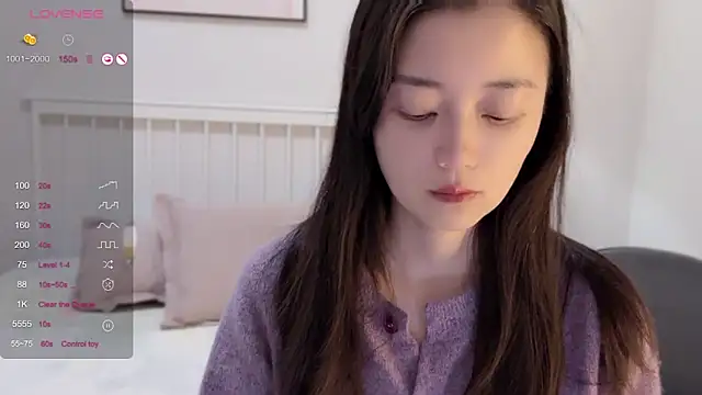 A-xena online show from 2, 3, 2025