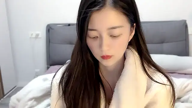 A-xena online show from 7, 3, 2025