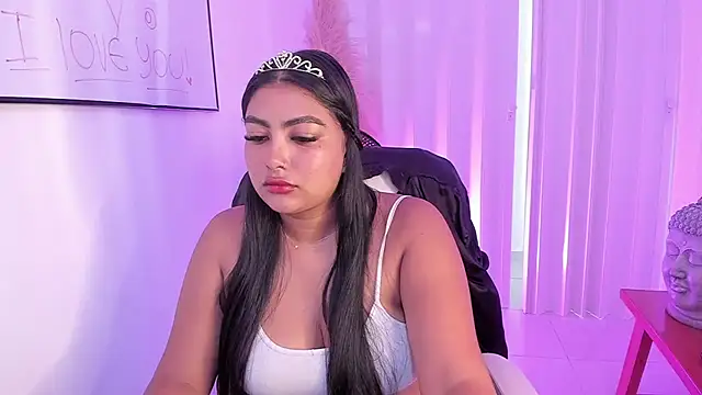 Snapshot of NatashaBrown12 chatting on 15, 10, 2025 NatashaBrown12 online show from 15, 10, 2025