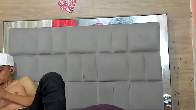 chicasirbo online show from 11, 11, 2025