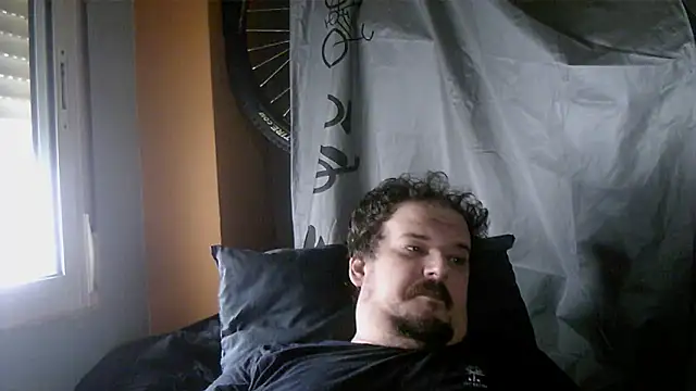 Snapshot of porkorossy chatting on 6, 10, 2025 porkorossy online show from 6, 10, 2025