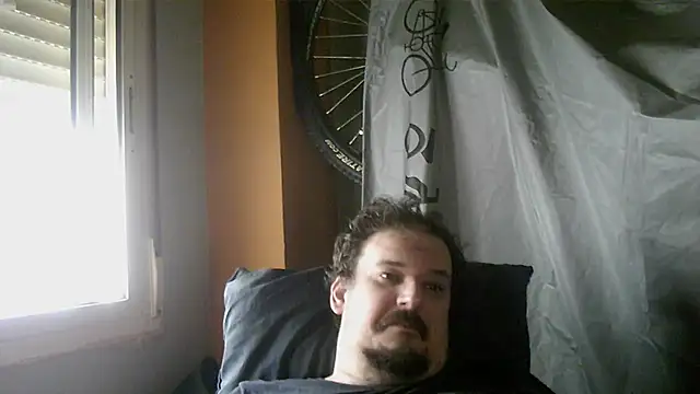 Snapshot of porkorossy chatting on 18, 10, 2025 porkorossy online show from 18, 10, 2025