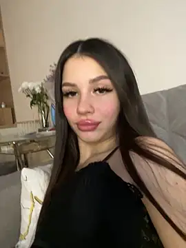 Snapshot of SofiaLaLight chatting on 19, 10, 2025 SofiaLaLight online show from 19, 10, 2025