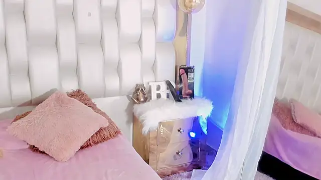 BeckyRusso online show from 21, 2, 2025