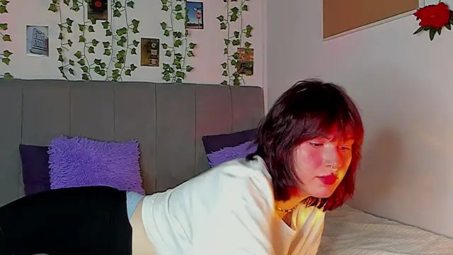 miss Lizzy online show from 8, 3, 2025