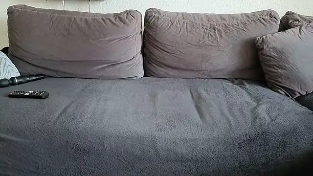 alejandraxxz online show from 4, 6, 2026