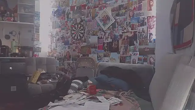 DownstairsSky online show from 28, 2, 2025