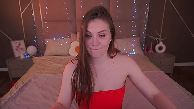 EmmyCharmm online show from 5, 3, 2026