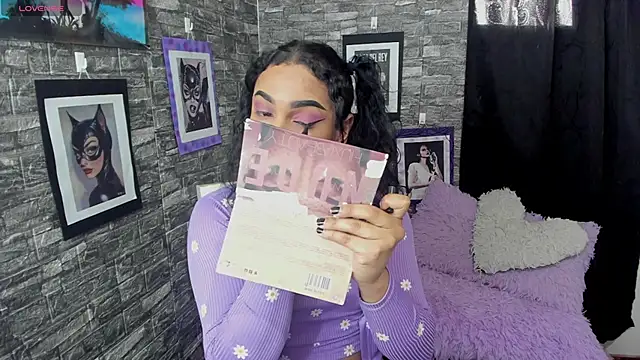 Andrys  online show from 12, 11, 2025