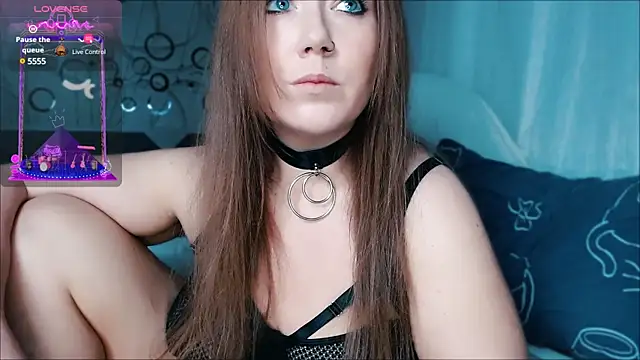 Snapshot of tia_meow chatting on 5, 2, 2025 tia meow online show from 5, 2, 2025